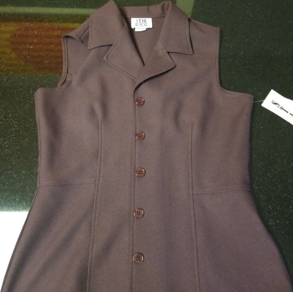 Vest & Skirt Set - Picture 2 of 9